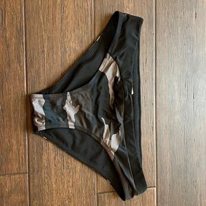 Athleta Freestyle bikini bottom NWOT
